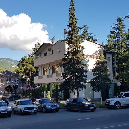Ruzan Hotel Ijevan Esterno foto