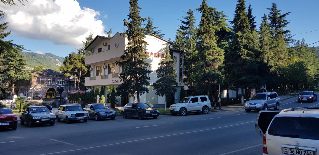 Ruzan Hotel Ijevan Esterno foto