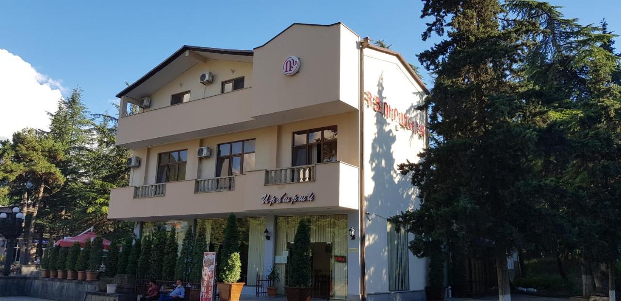 Ruzan Hotel Ijevan Esterno foto