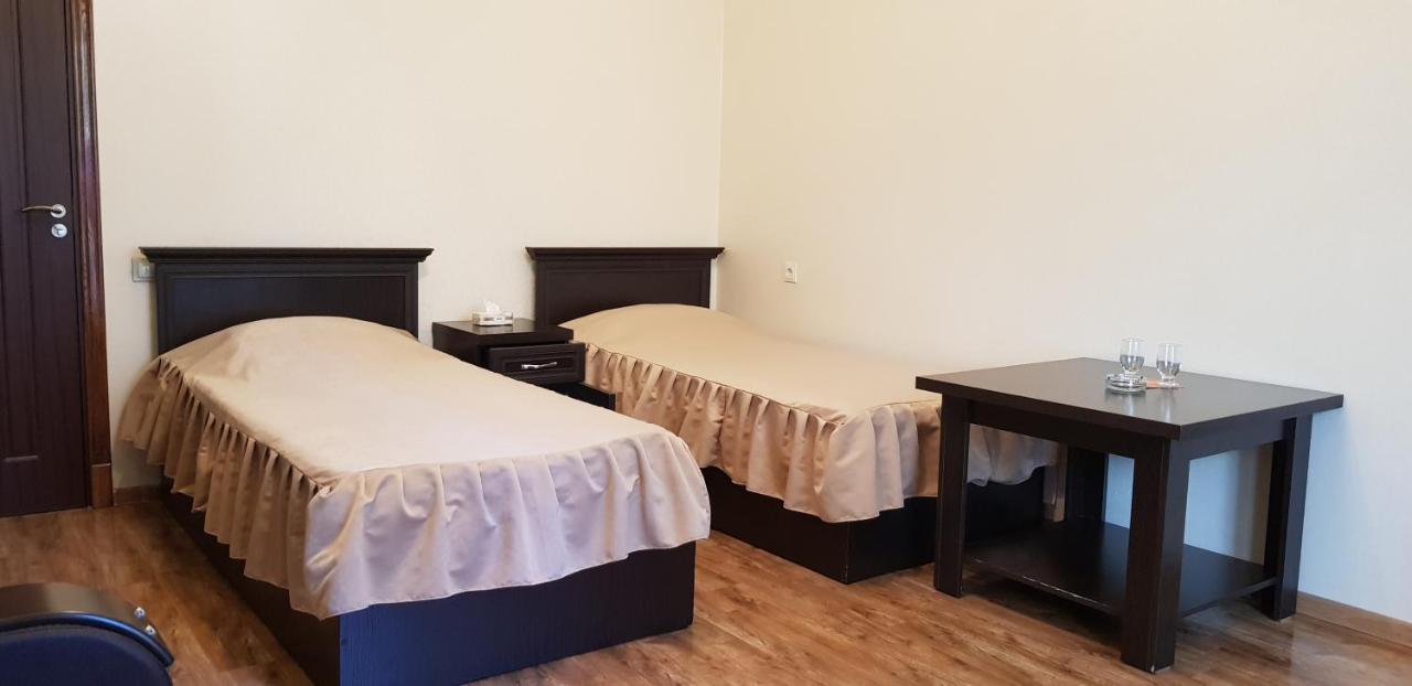 Ruzan Hotel Ijevan Esterno foto