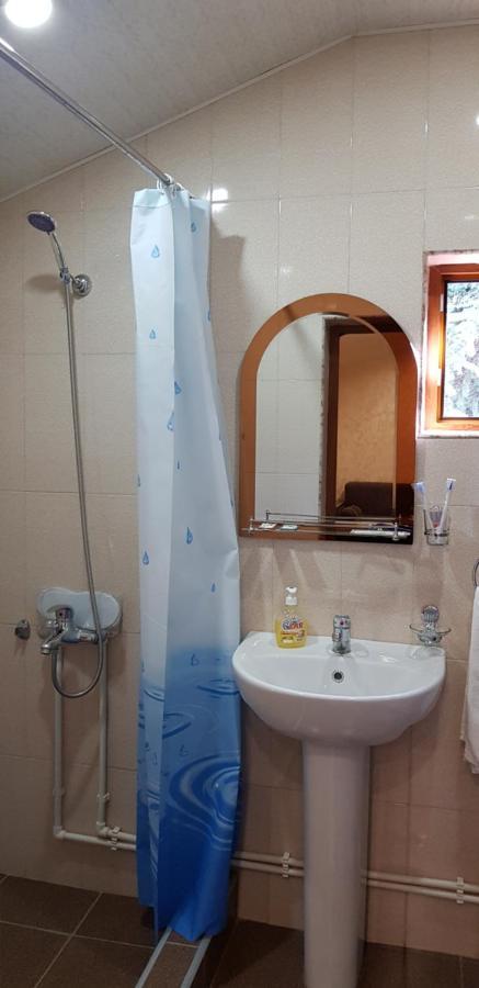 Ruzan Hotel Ijevan Esterno foto