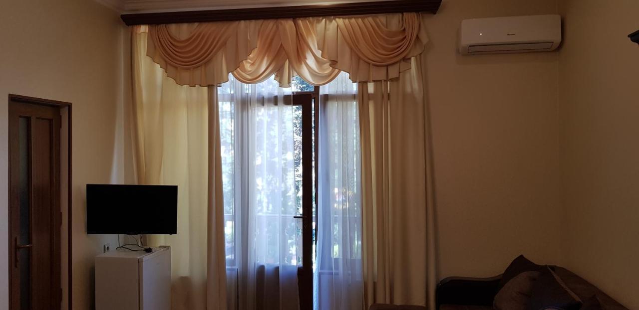 Ruzan Hotel Ijevan Esterno foto