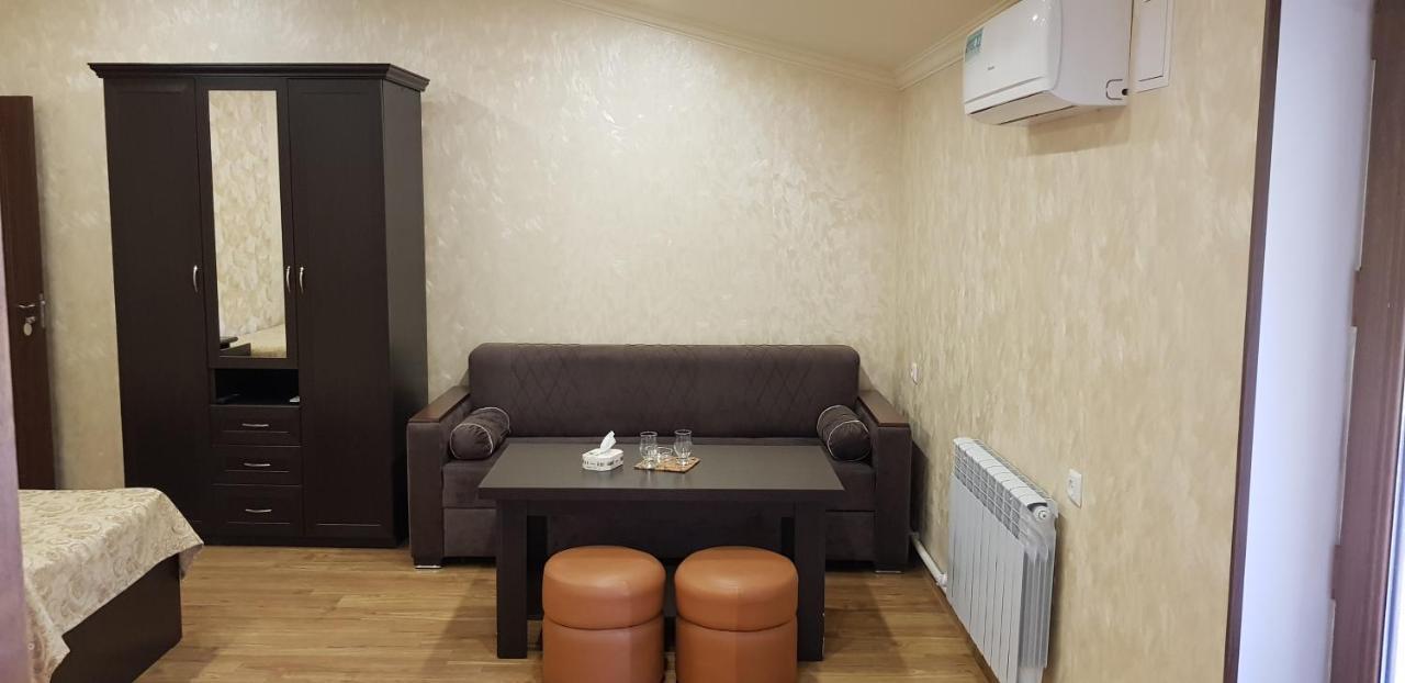 Ruzan Hotel Ijevan Esterno foto
