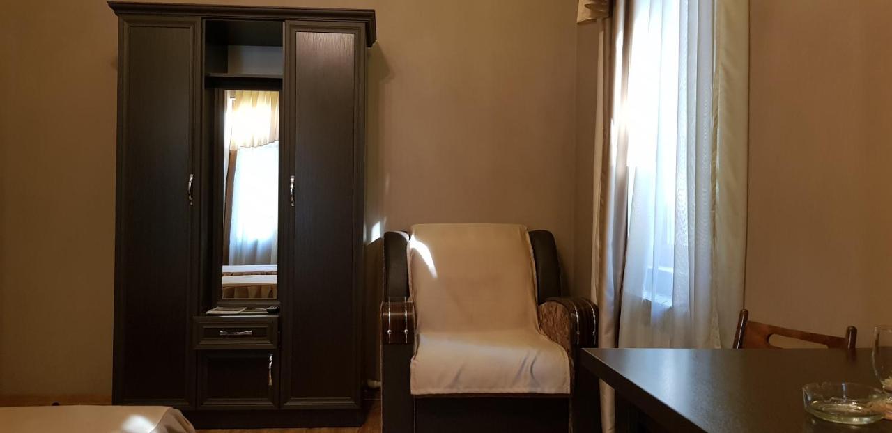 Ruzan Hotel Ijevan Esterno foto