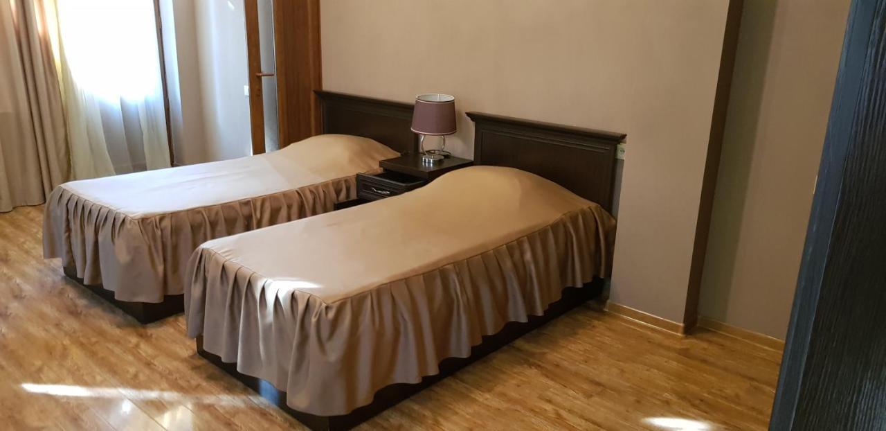 Ruzan Hotel Ijevan Esterno foto