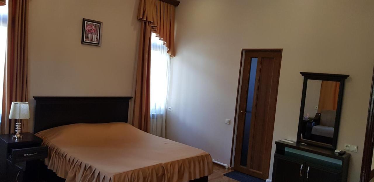 Ruzan Hotel Ijevan Esterno foto