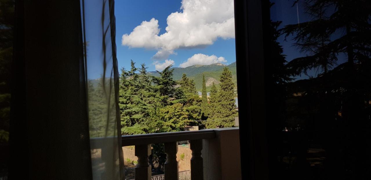 Ruzan Hotel Ijevan Esterno foto