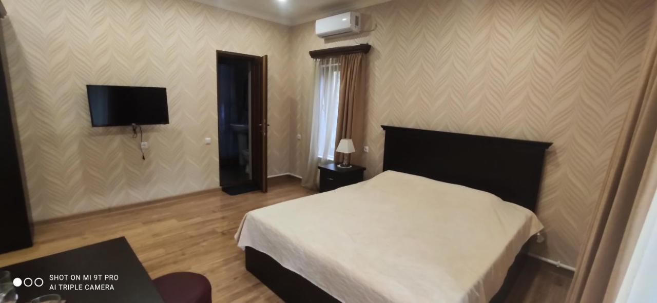 Ruzan Hotel Ijevan Esterno foto